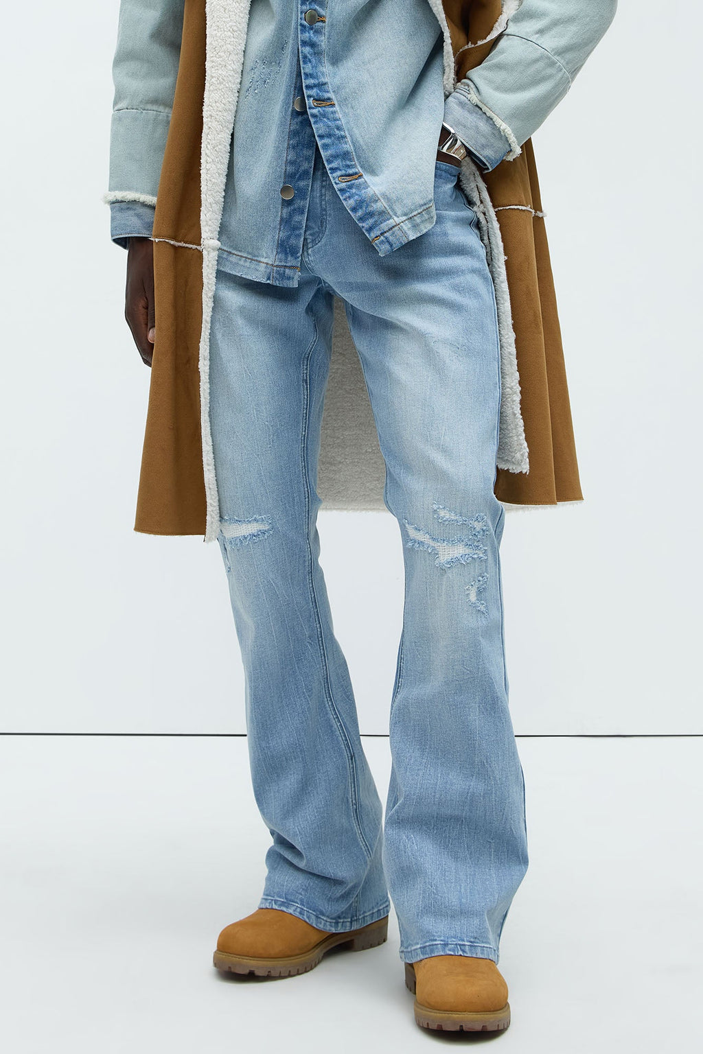 Dreamy Stacked Slim Flare Jeans - Light Blue Wash image 3