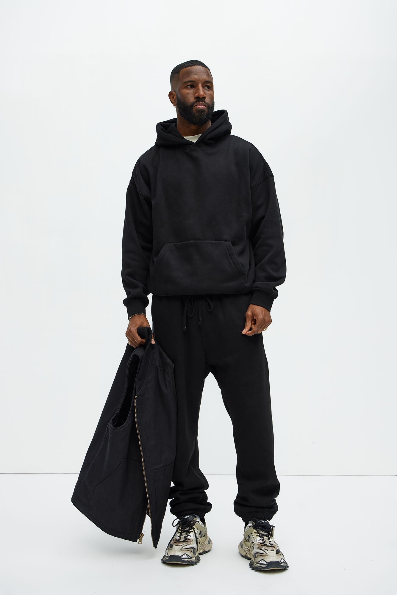 Tyson Oversized Heavyweight Hoodie - Black image 3