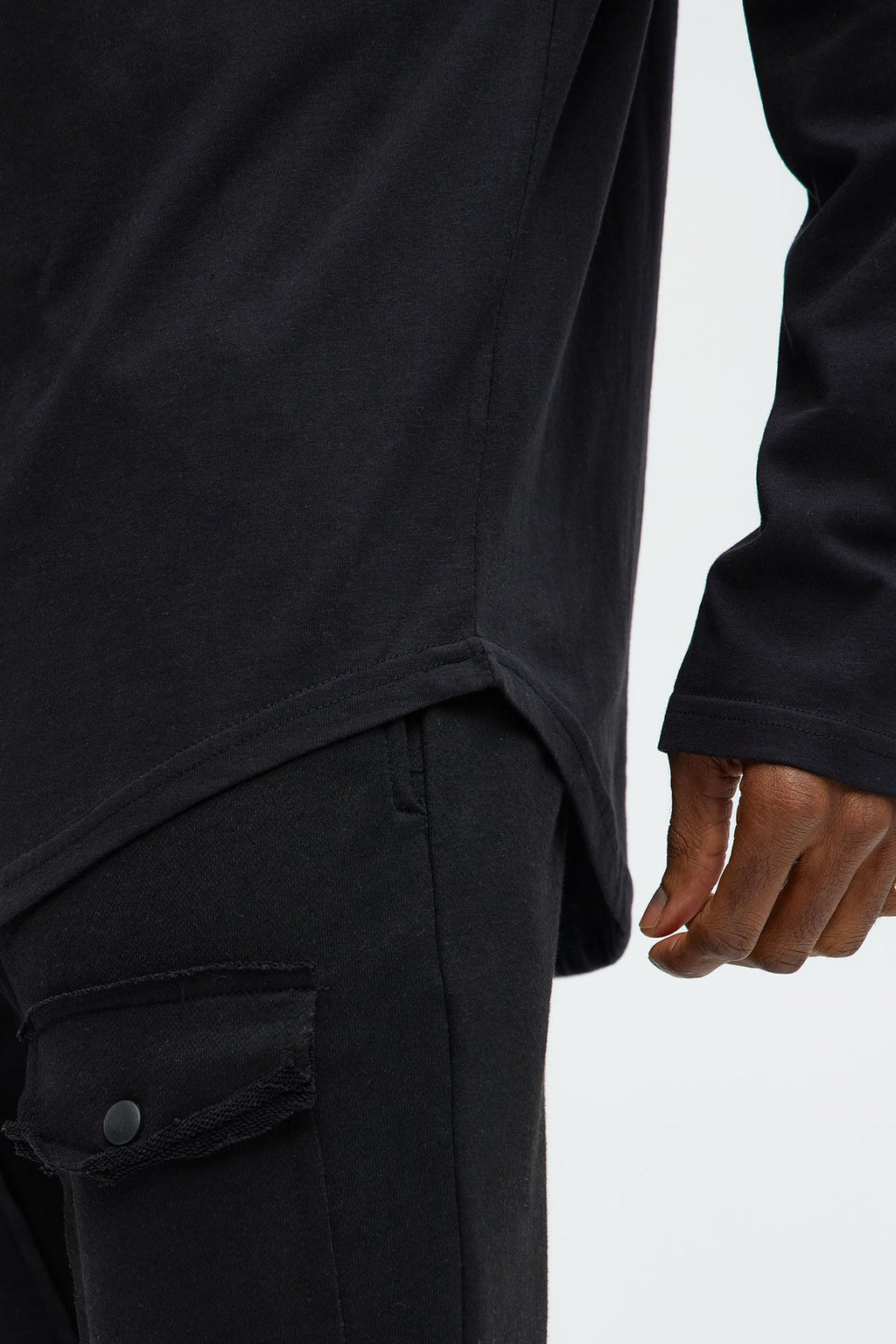 Essential Long Sleeve Scallop Tee - Black image 4
