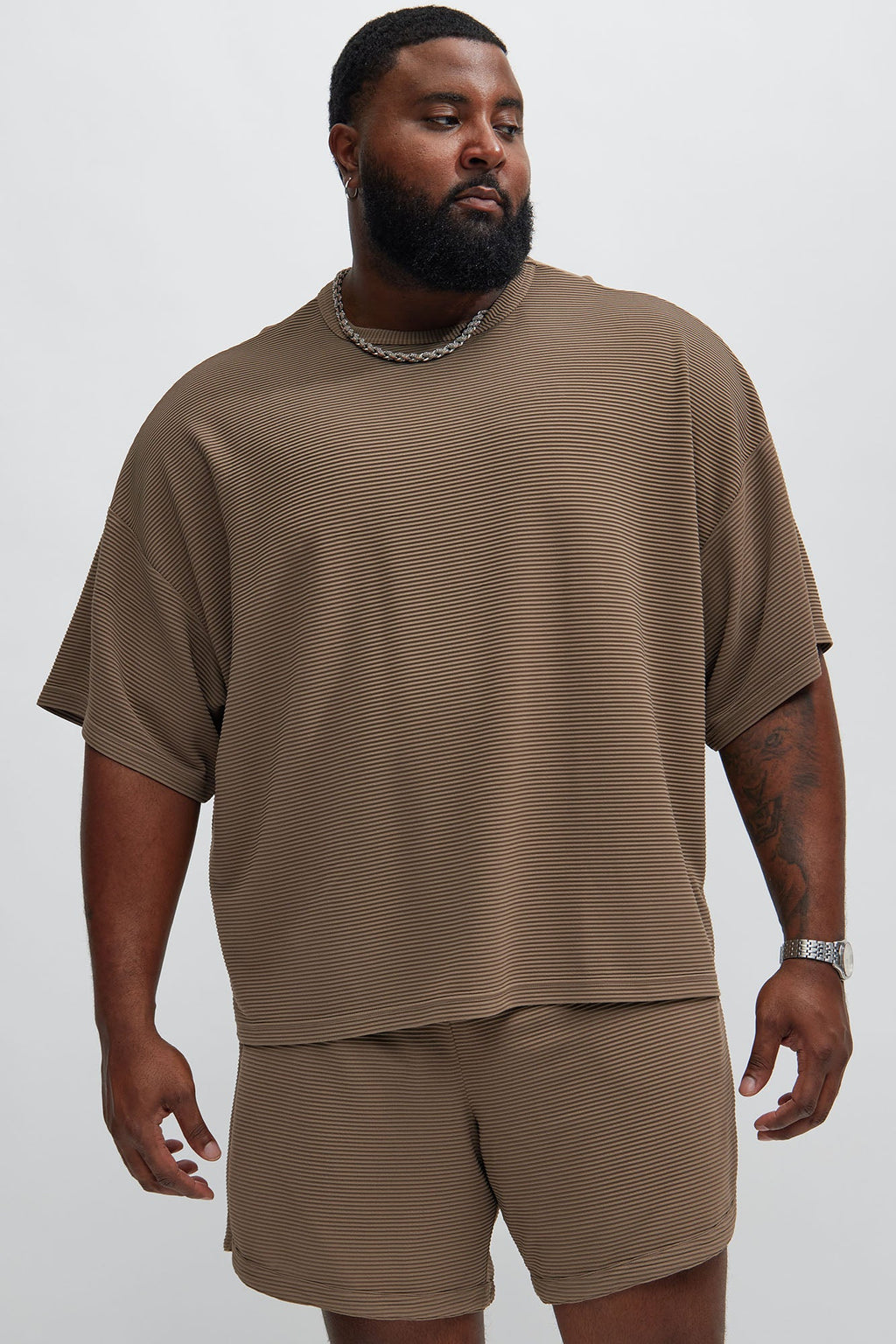 Zyler Textured Boxy Short Sleeve Tee - Taupe image 4