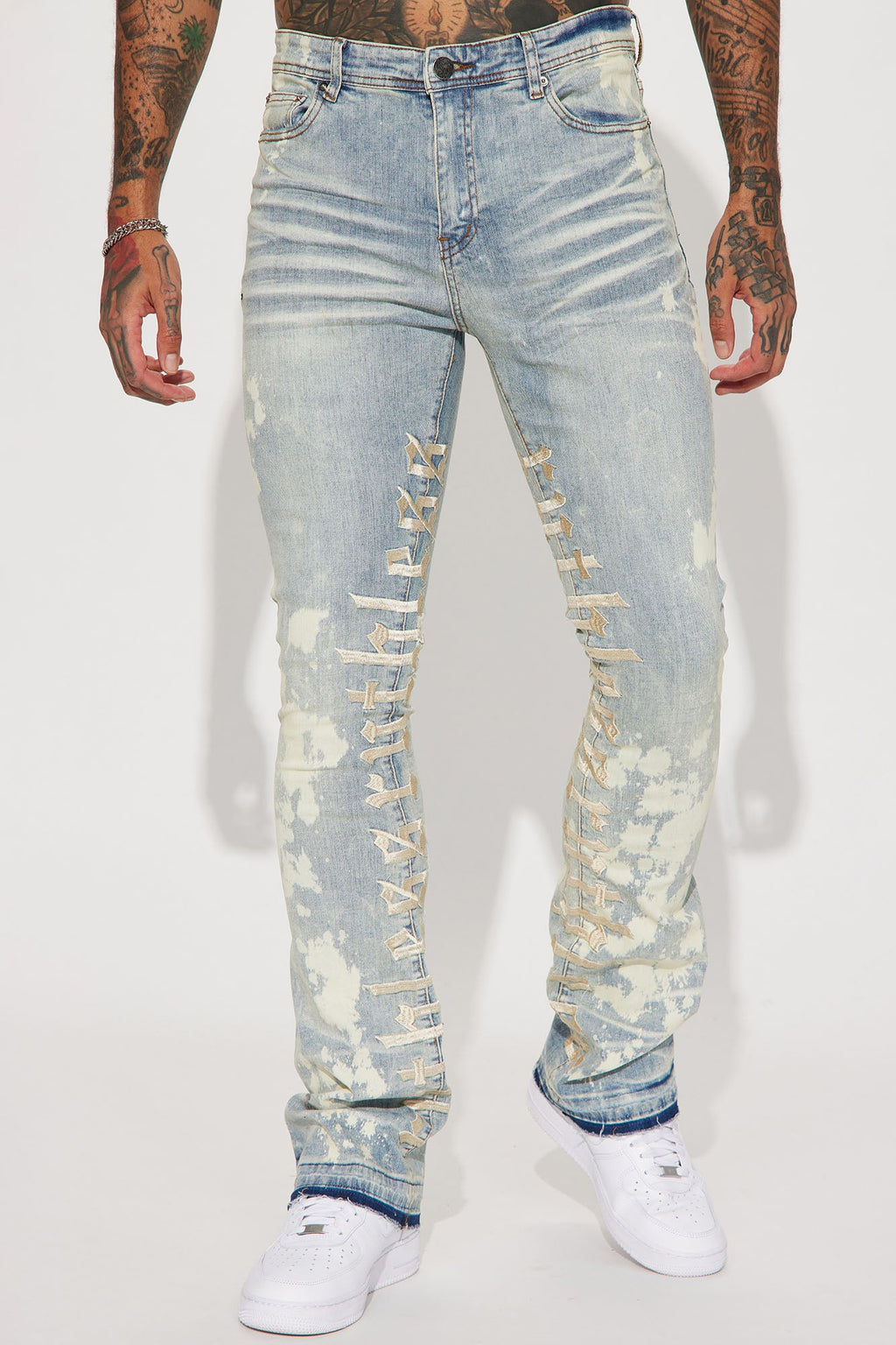 Ruthless Embroidered Stacked Skinny Flare Jeans - Bleach Blue Wash image 4