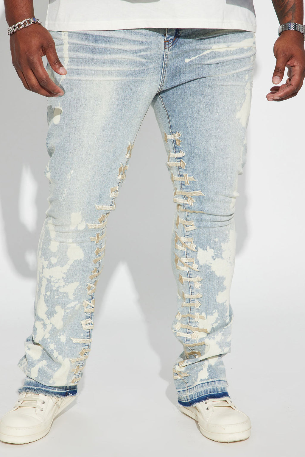 Ruthless Embroidered Stacked Skinny Flare Jeans - Bleach Blue Wash image 2