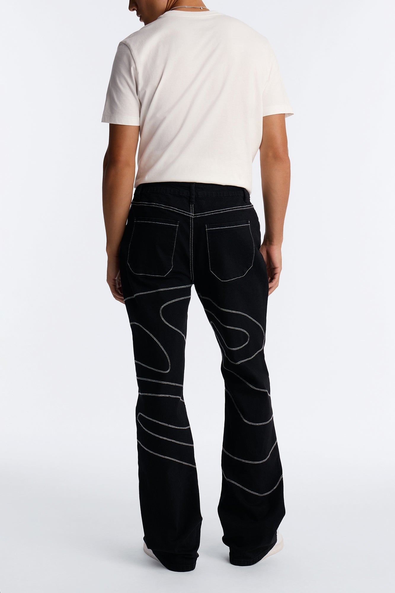 Lasso Embroidered Stacked Slim Flare Jeans - Black image 4
