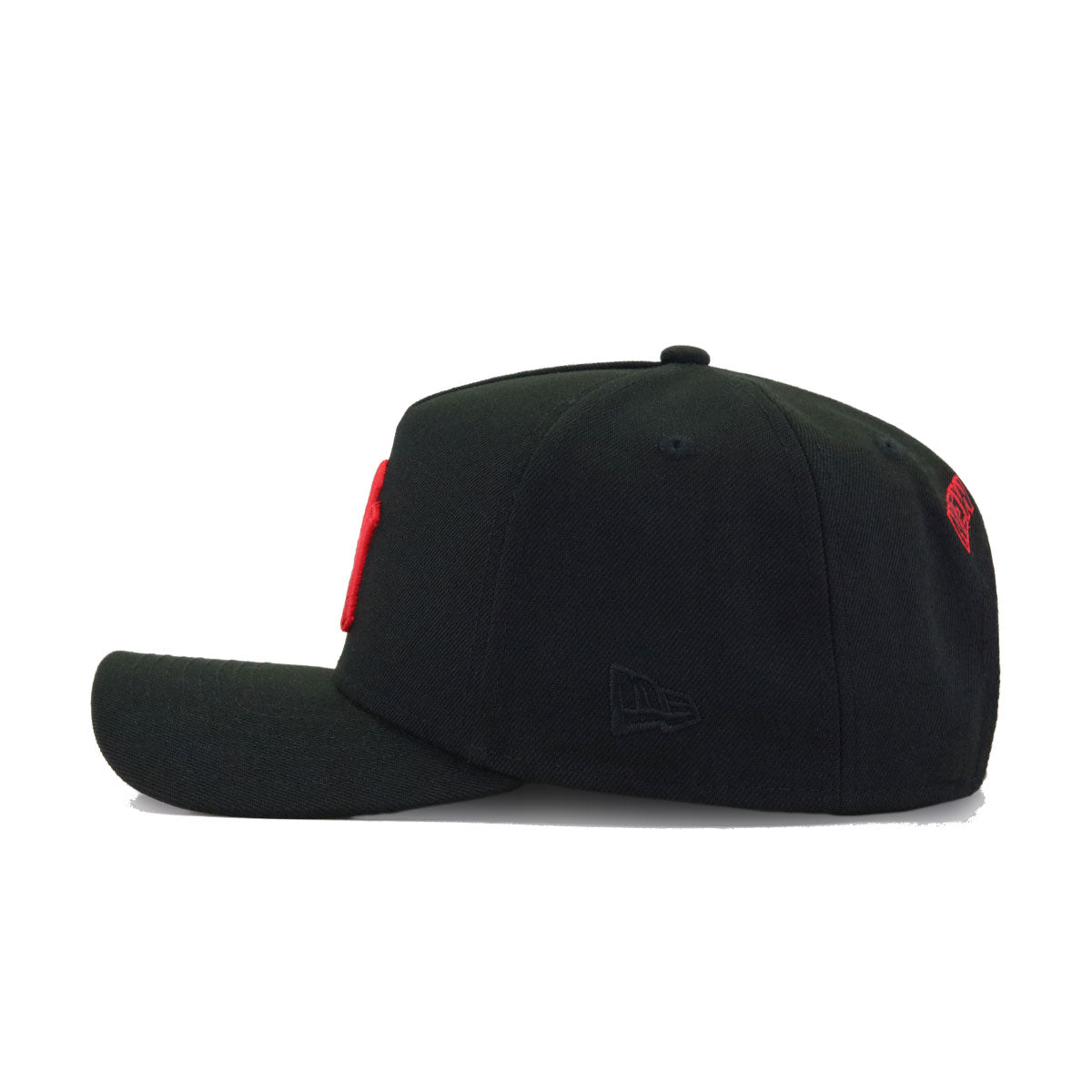 New York Yankees Black Radiant Red Logo New Era 9Forty A-Frame Snapback