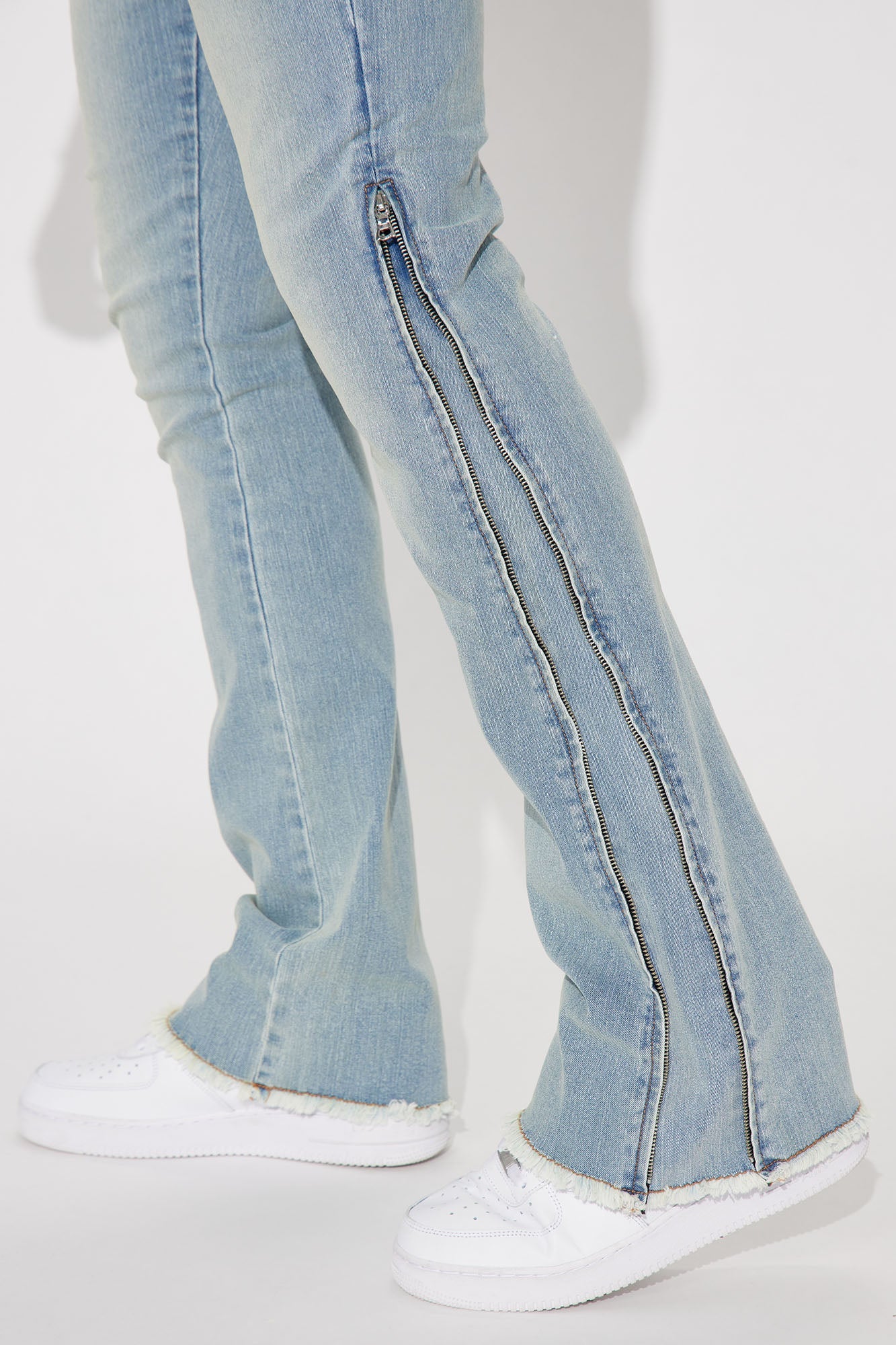 Along Side Zipper Stacked Skinny Flare Jeans - Light Blue Wash image 4