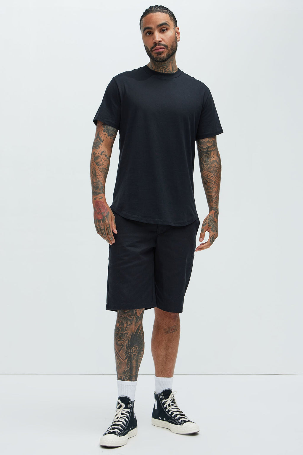 Essential Short Sleeve Scallop Crew Tee - Black image 2