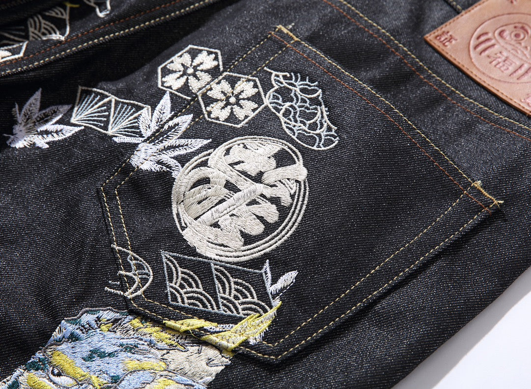 EVISU KURO Dual Dragon Full-Back Embroidery Kamon Jeans Raw Selvedge Dark Indigo