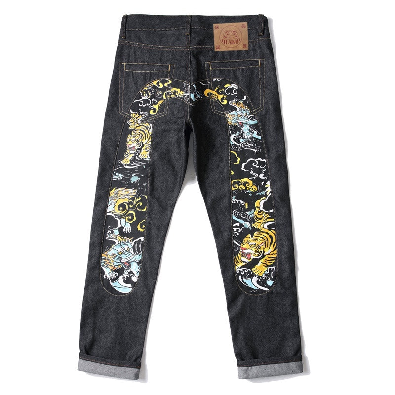 EVISU KURO Daicock Tiger & Foo Dog Print Appliqué Panel Jeans Wide Relaxed Fit Raw Selvedge Dark Indigo