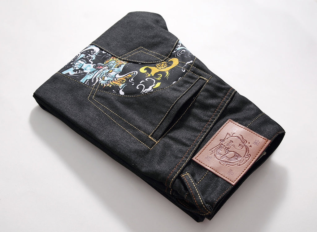 EVISU KURO Daicock Tiger & Shishi Irezumi Full-Color Print Appliqué Panel Jeans Wide Fit Black Raw Selvedge