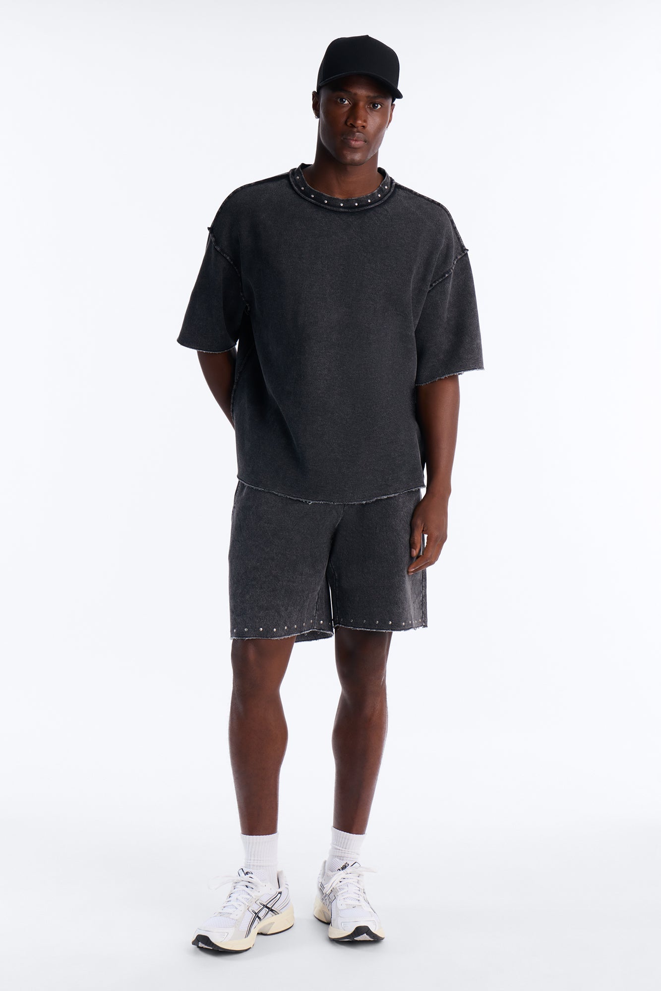 Oversized Punk Washed Raw Edge Studded Fleece Tee - Black image 2