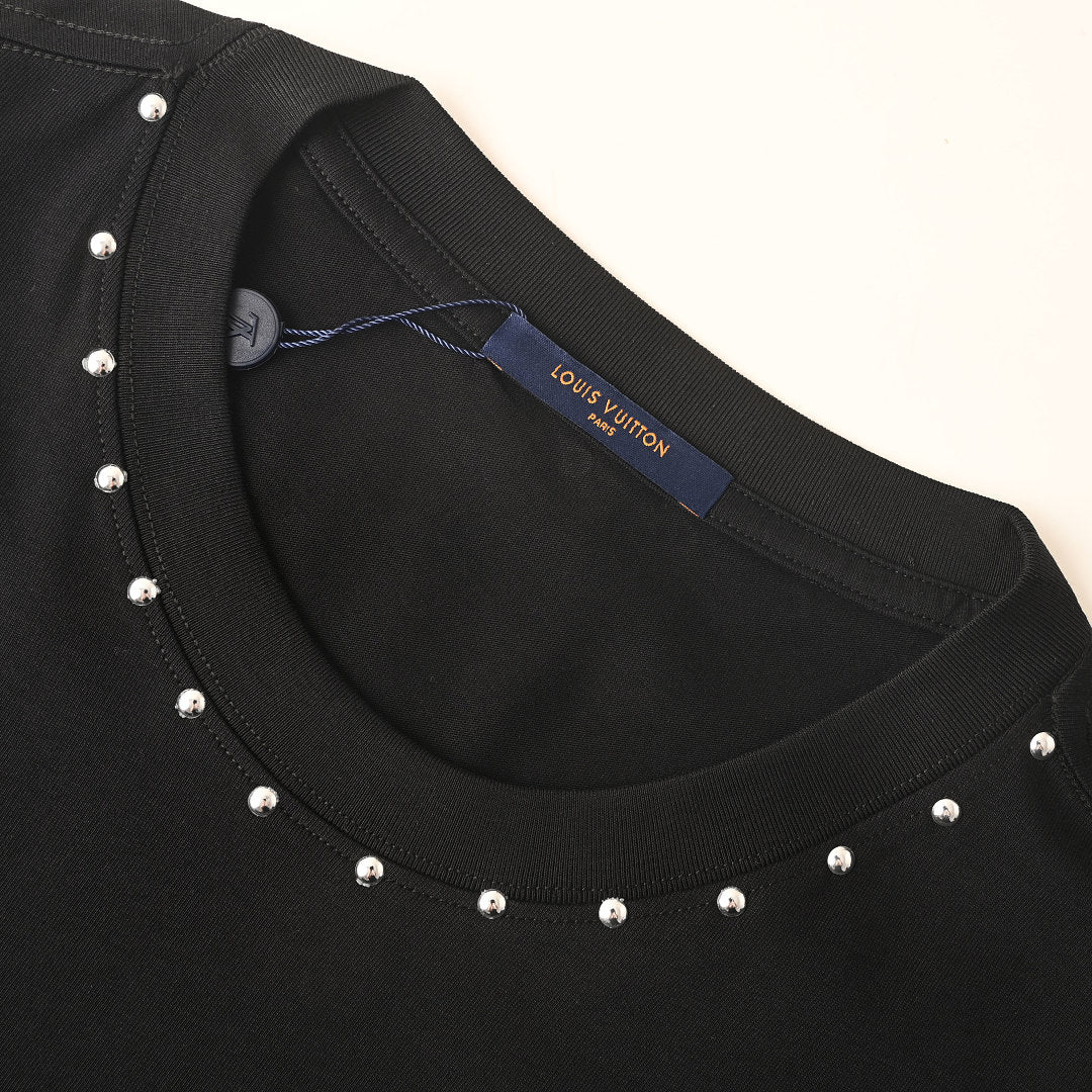 LOUIS VUITTON LV Monogram Flower Logo T-Shirt — Off Black