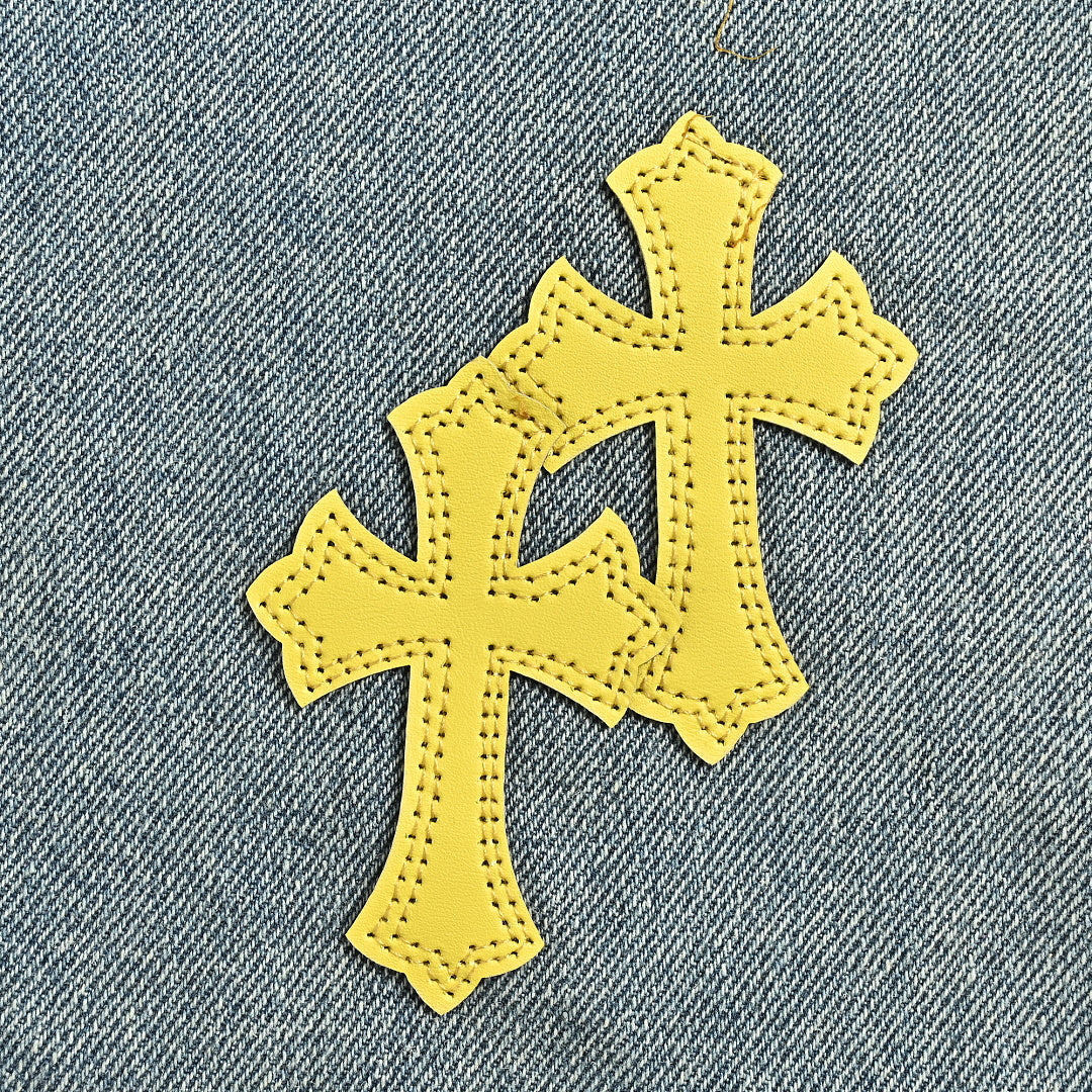 Chrome Hearts Shorts 110 - Gray / Yellow - view 4