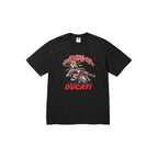 M110#p40💰 Supreme x DUCATI 联名款SS24 WEEK16 BIKE TEE摩托车印花图案短袖T恤男女同款 DUCATI 联名款 > 宽松版型 采用260克精梳棉双纱 从 - view 1